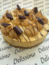 Load image into Gallery viewer, SALTED CARAMEL CHEESECAKE