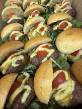 Load image into Gallery viewer, DELISSIMO MINI SLIDER BURGERS