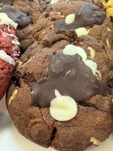 Load image into Gallery viewer, NEW YORK COOKIE SELECTION