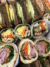 Load image into Gallery viewer, DELISSIMO ULTIMATE LUNCH BOX