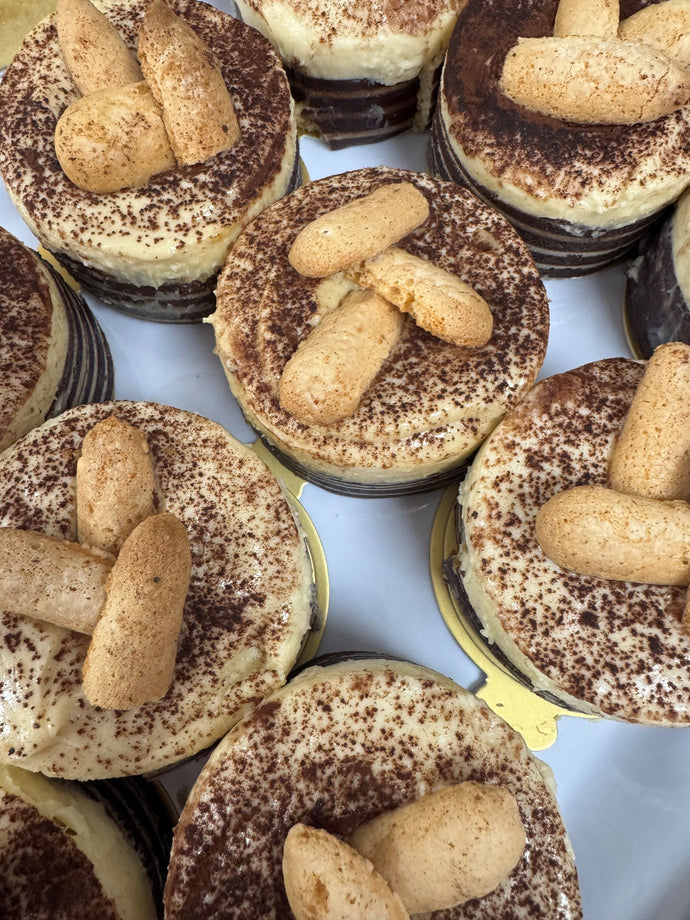 TIRAMISU GATEAUX