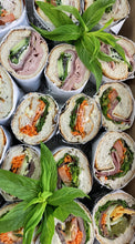 Load image into Gallery viewer, DELISSIMO CONTINENTAL ROLL PLATTER
