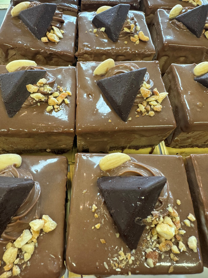 TOBLERONE GATEAUX CHEESECAKE