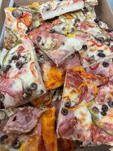 Load image into Gallery viewer, WARM PIZZA PLATTER
