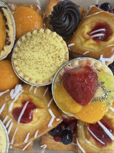 Load image into Gallery viewer, DANISH DESSERT PLATTER
