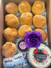 Load image into Gallery viewer, DELISSIMO SCONE BOX
