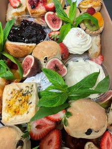 BRUNCH BOX HAMPER